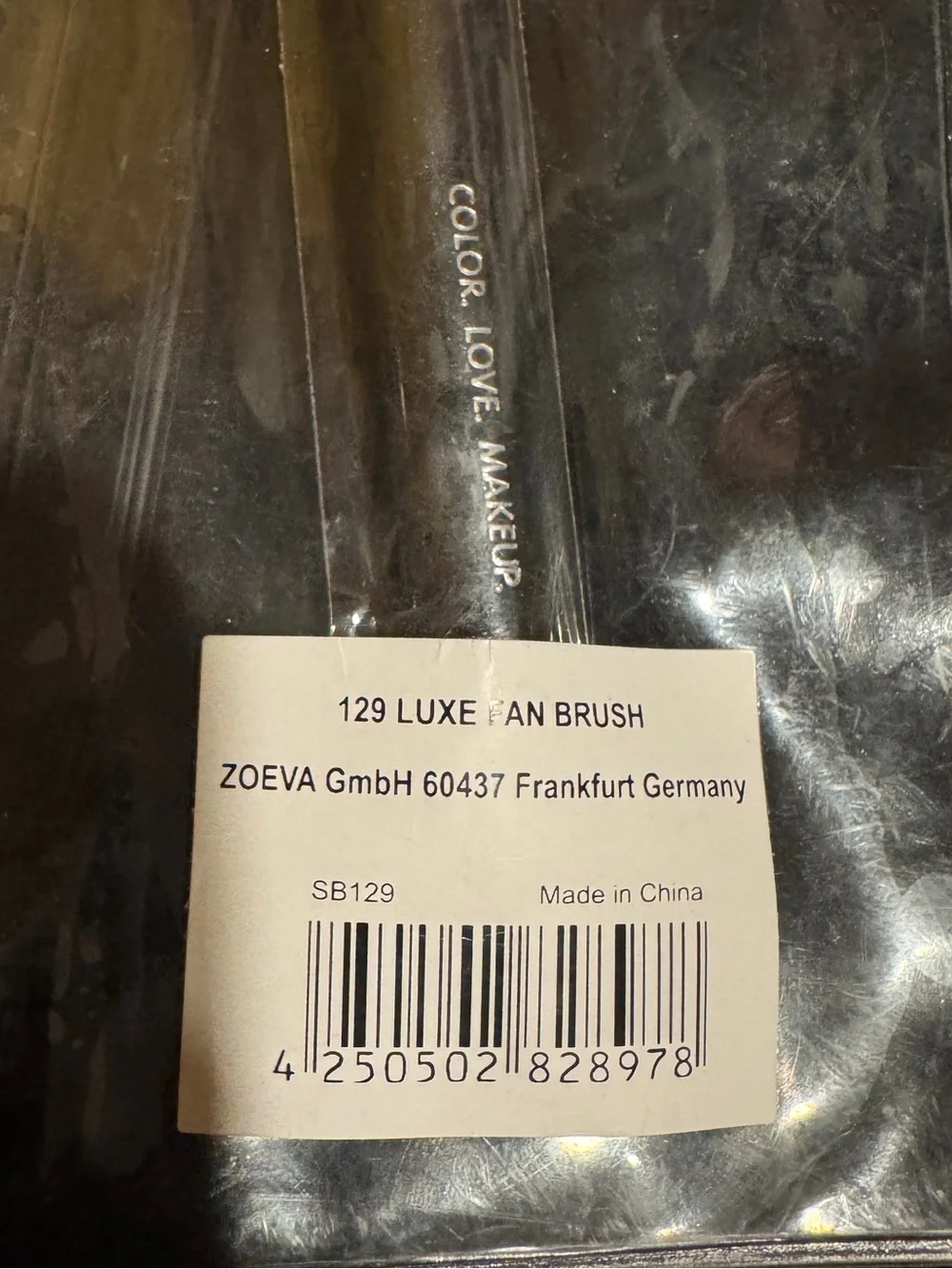 ZOEVA brand 129 Luxe Fan Brush NEW